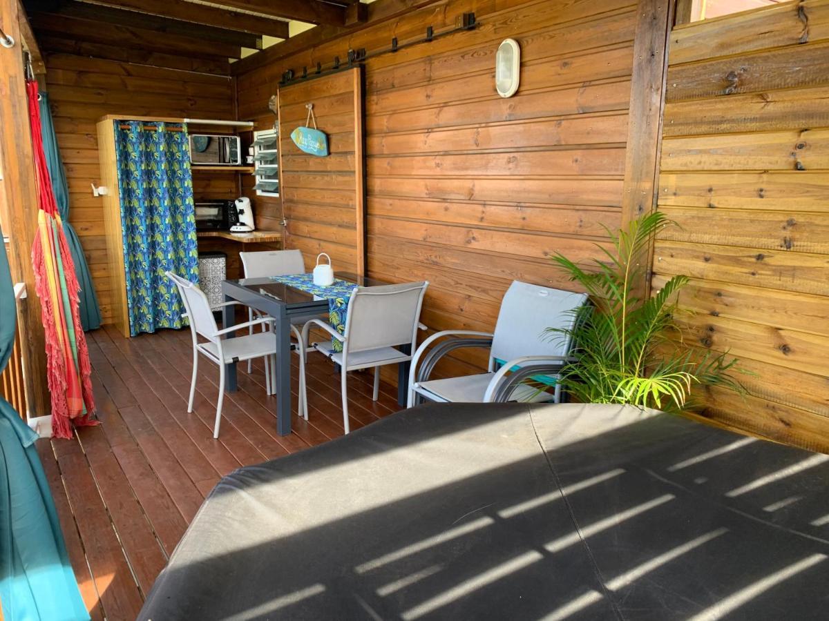 Gîte face à la mer des caraibes Sainte-Rose Extérieur photo